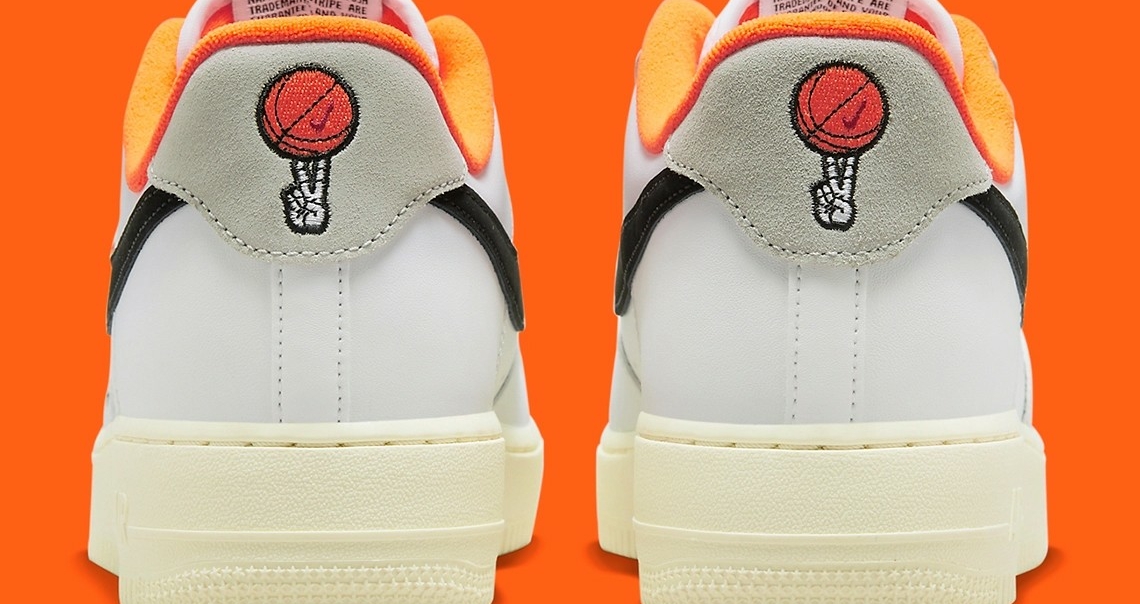 La Air Force 1 Hoops Pack en mode Peace, Love & Basketball