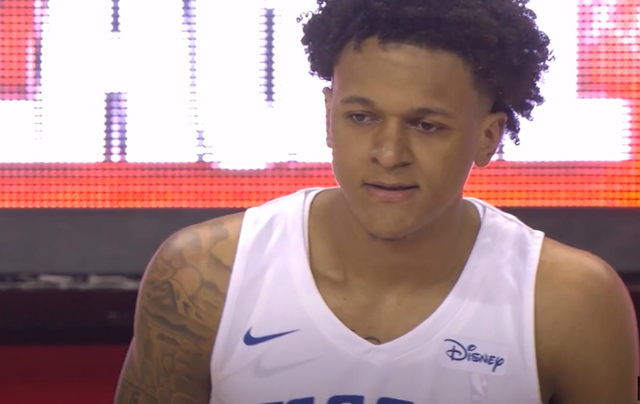 La fin de match de barjot entre les Kings et le Magic de Paolo Banchero