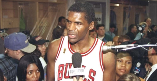 Robert Parish, le seul coéquipier qui a vraiment rembarré Michael Jordan