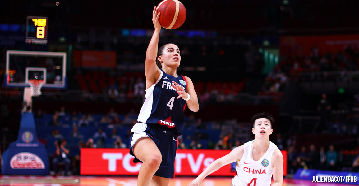 Les Bleues logiquement éliminées par la Chine après une belle bataille