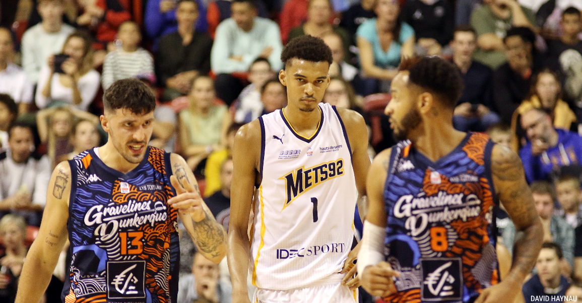 Giannis Antetokounmpo en remet une couche sur Victor Wembanyama : « Ce gamin va poser de gros problèmes »