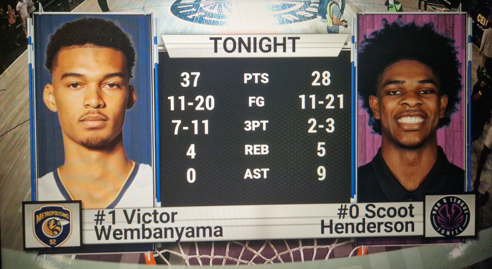 Victor Wembanyama vs Henderson, les images d’un duel éléctrisant