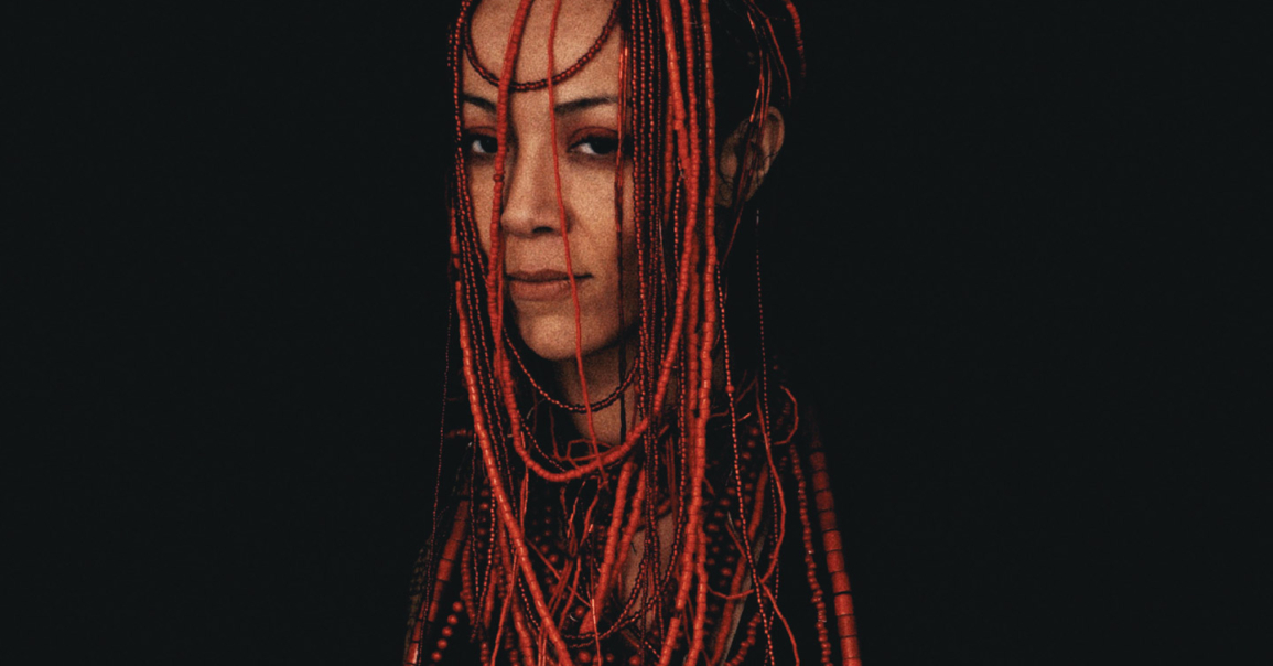 Elodie Rama nous présente son premier album Constellations