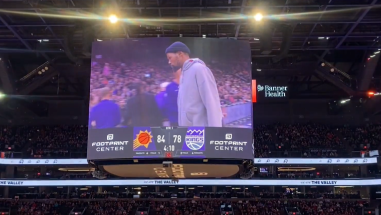 Kevin Durant accueilli chaudement par les fans des Suns