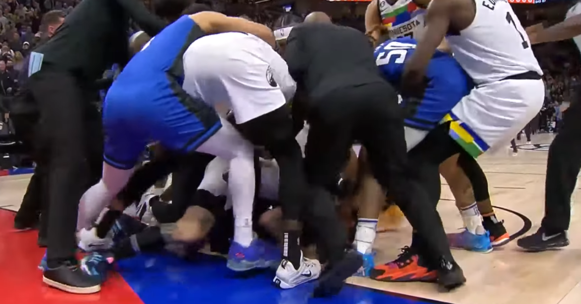 Wolves – Magic : bagarre générale et 5 joueurs éjectés