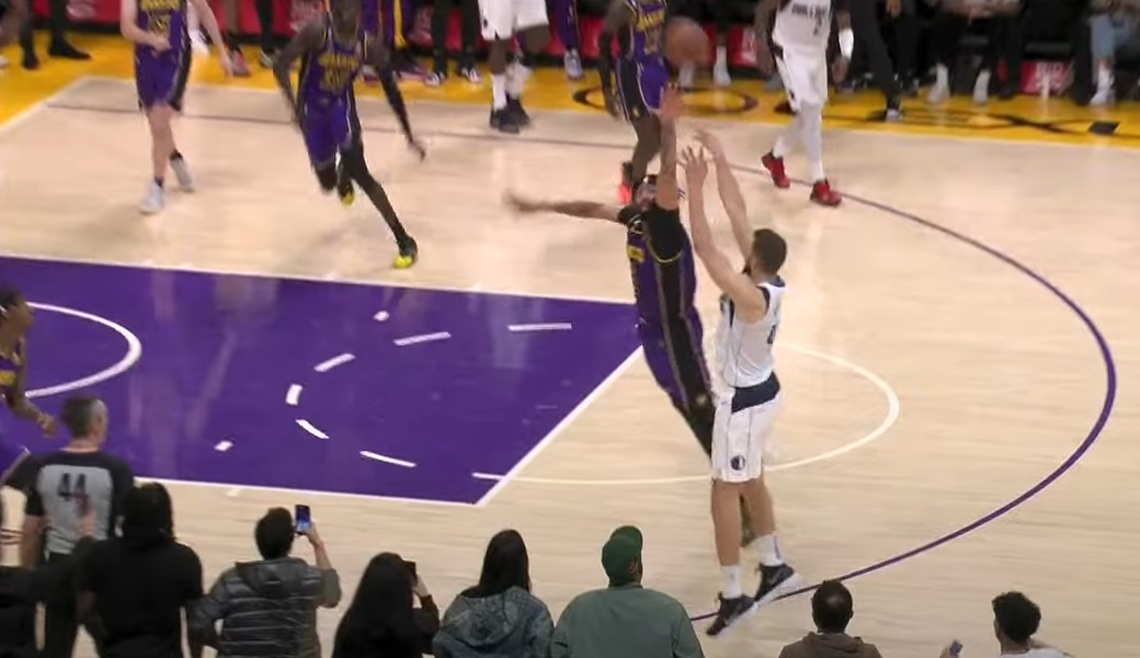 Maxi Kleber raconte ses émotions sur son tir de la victoire