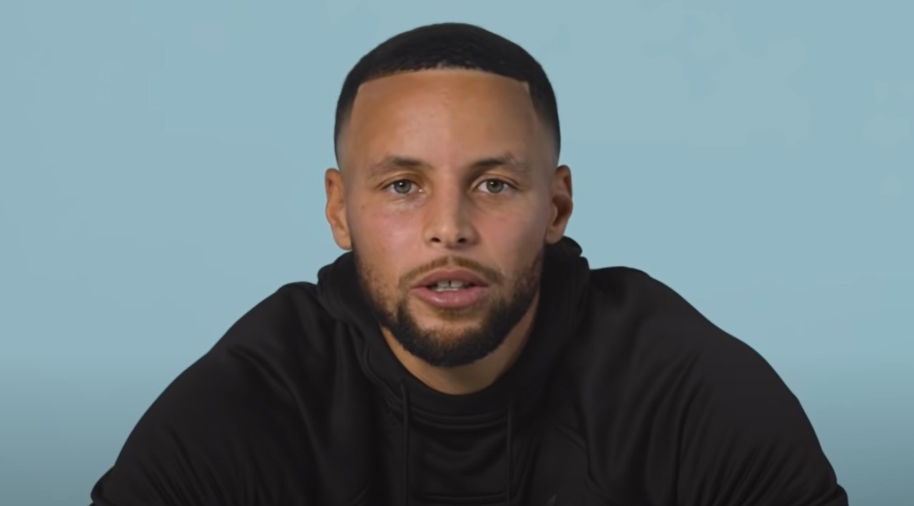 Stephen Curry annonce son choix pour le MVP entre Jokic, Embiid et Giannis