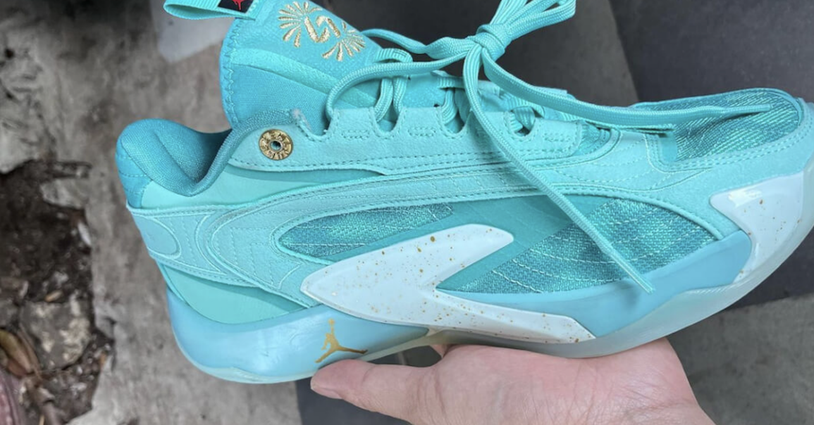 Premier visuel de la Jordan Luka 2 Tropical Twist