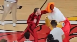 La mascotte du Heat envoyée à l’hosto par… Conor McGregor