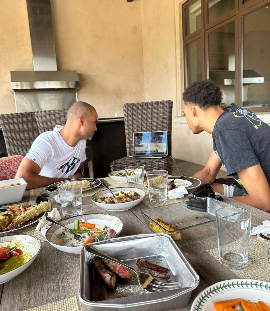 Victor Wembanyama et Tony Parker ont regardé France-Espagne ensemble, pas de tension à l’horizon