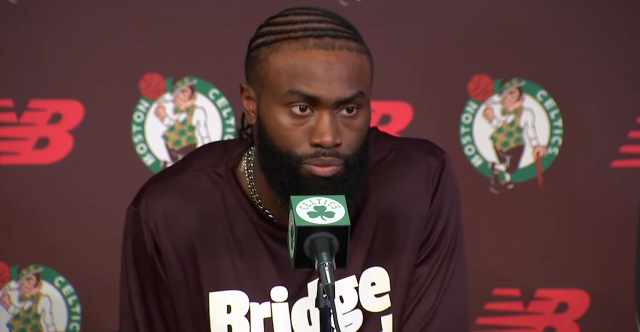 Jaylen Brown s’engage à aider la communauté de Boston avec son nouveau contrat