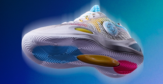 Austin Reaves présente la Rigorer AR1 Ice Cream