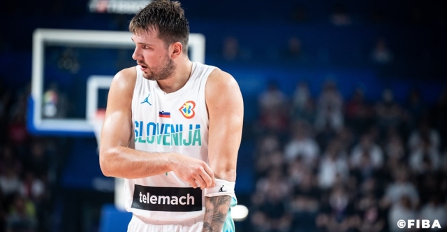 Luka Doncic “prend vraiment soin de son corps” d’après son coéquipier Mike Tobey