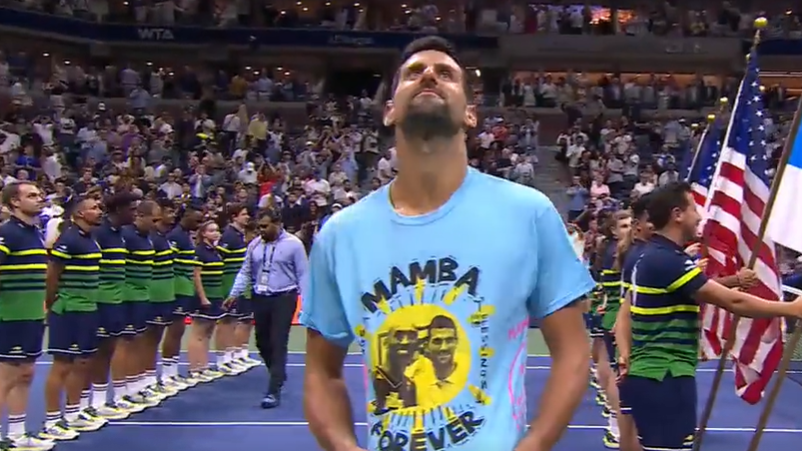 Novak Djokovic rend un hommage magnifique à son ami Kobe Bryant après sa victoire à l’US Open