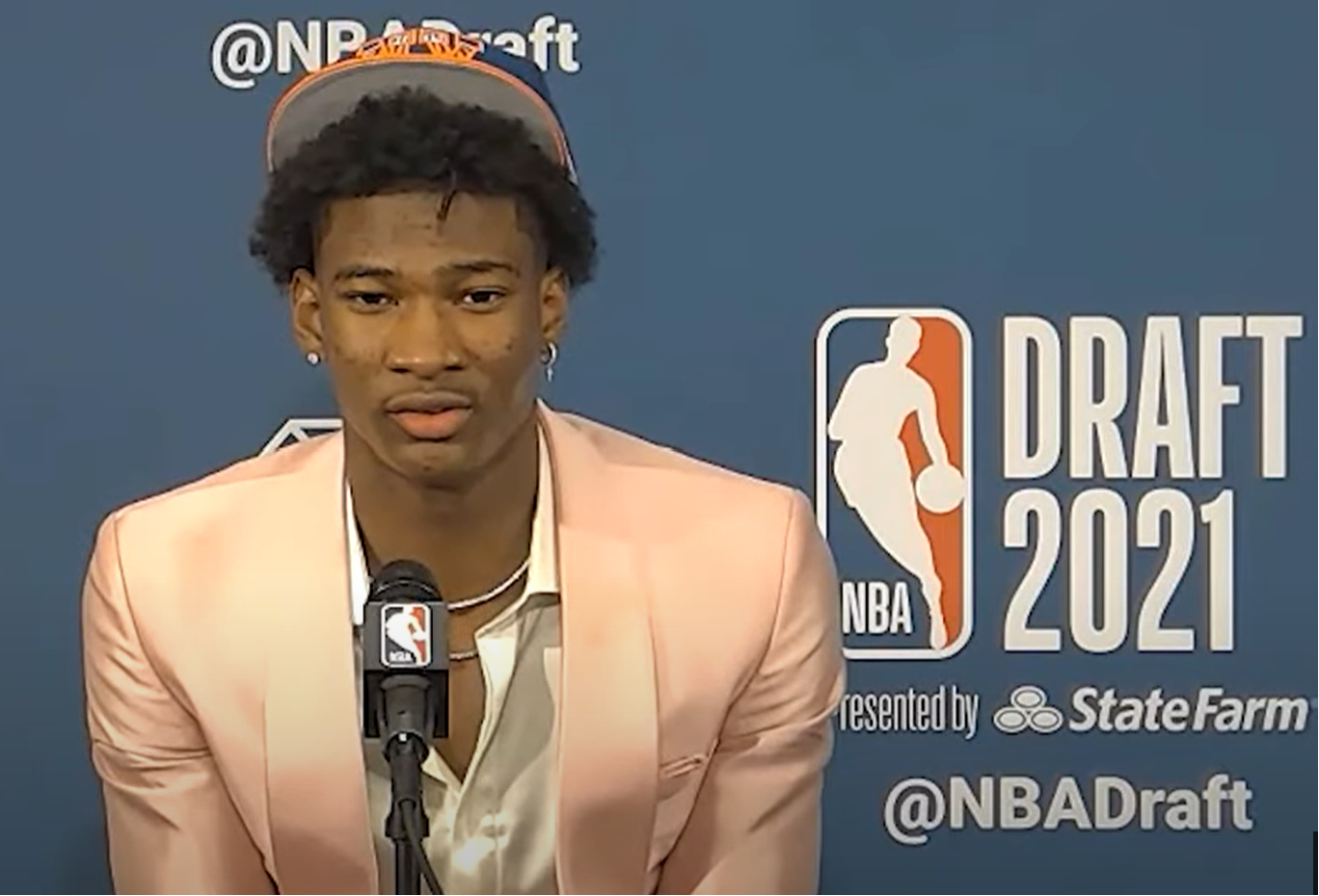 Kai Jones explique pourquoi il a demandé son trade des Hornets