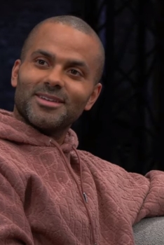 Tony Parker vend son manoir à toboggans, avec un petit discount : faites-vous plaisir !