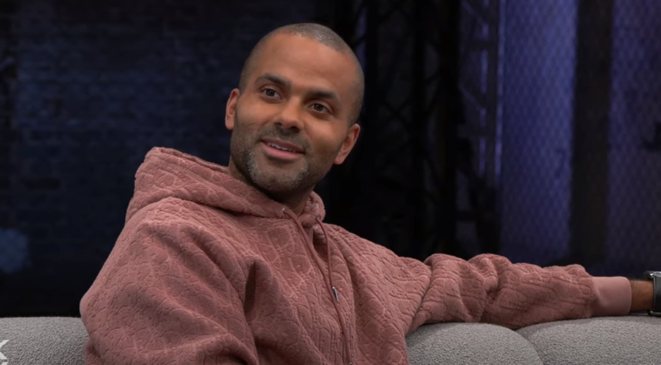 Tony Parker vend son manoir à toboggans, avec un petit discount : faites-vous plaisir !