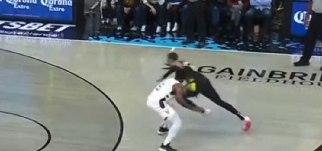 Le cerveau de Malik Beasley se débranche en pleine action, le résultat peut surprendre