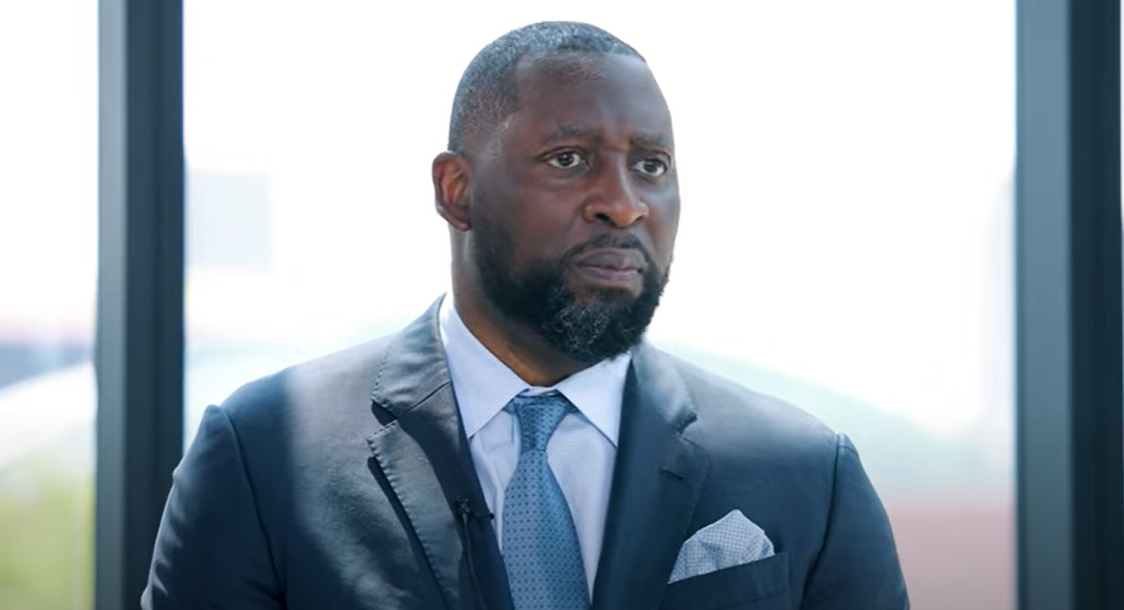 Milwaukee vire son coach Adrian Griffin ! Doc Rivers favori ?