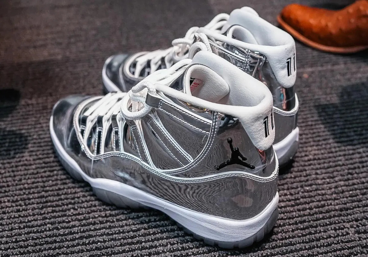 Une Air Jordan 11 « Silver » pour Bruce Brown