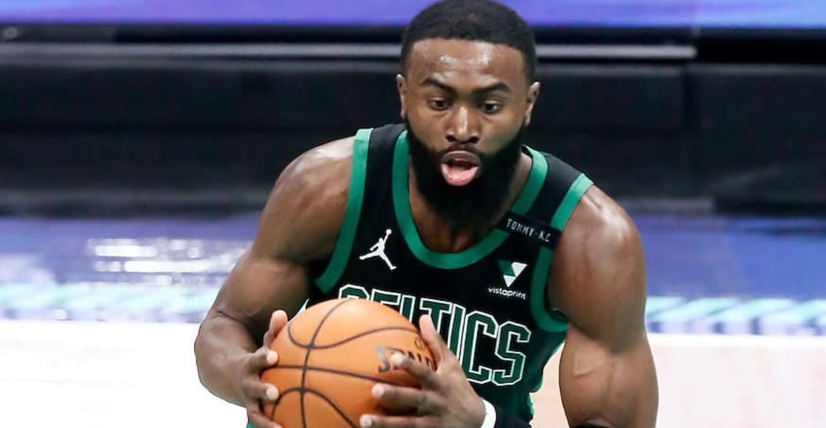 CQFR : Jaylen Brown sauve les Celtics dans le game 1