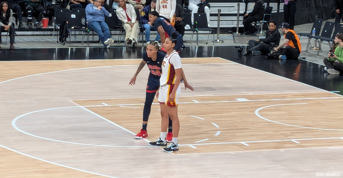 JuJu Watkins sort un match dingue et historique !