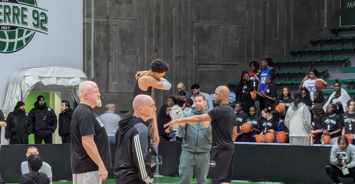 Victor Wembanyama et Chris Paul, une relation « naturelle et organique »