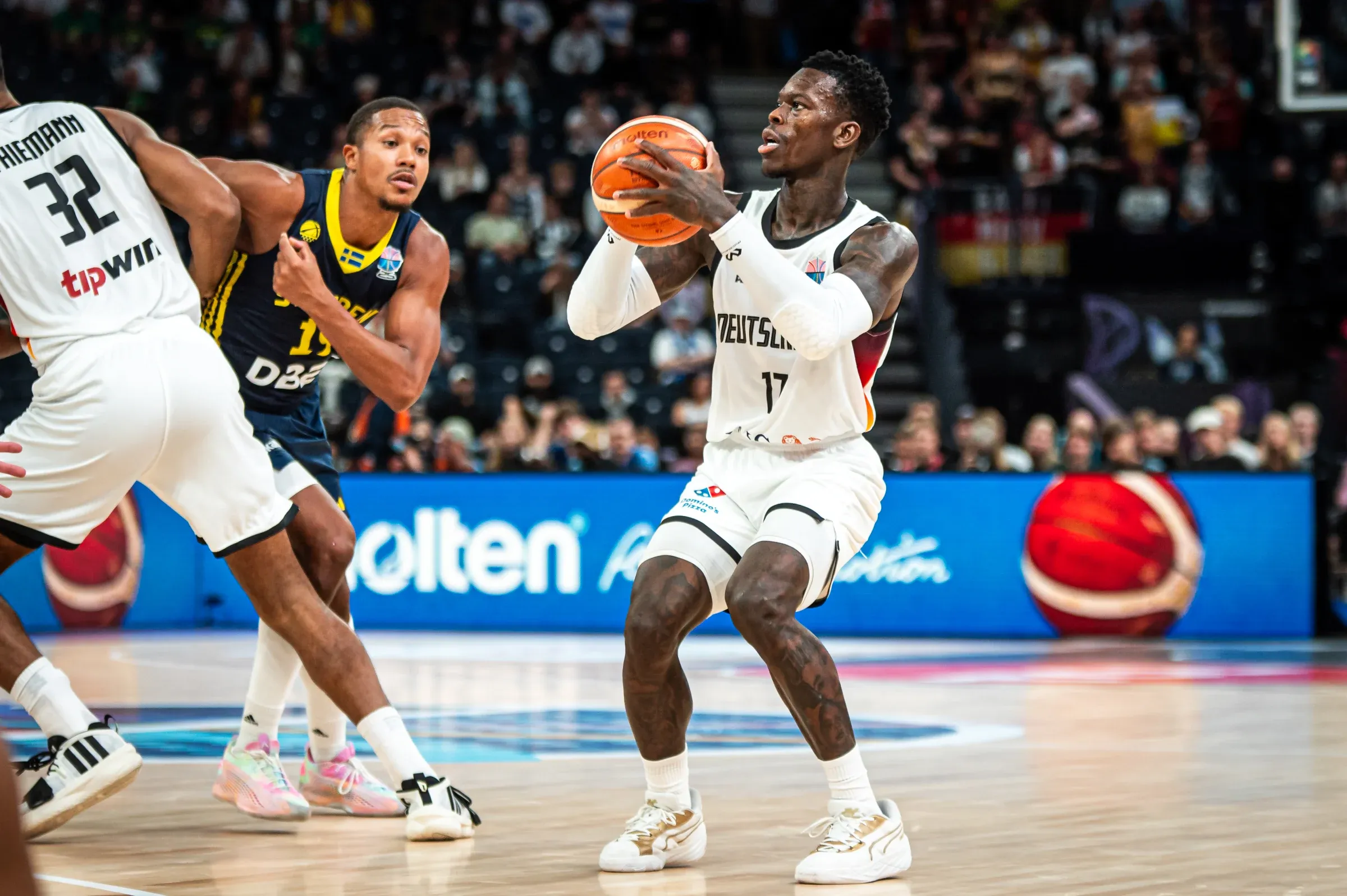 https://www.basketsession.com/statics/uploads/2025/08/Dennis-Schroder-Eurobasket-2025.webp