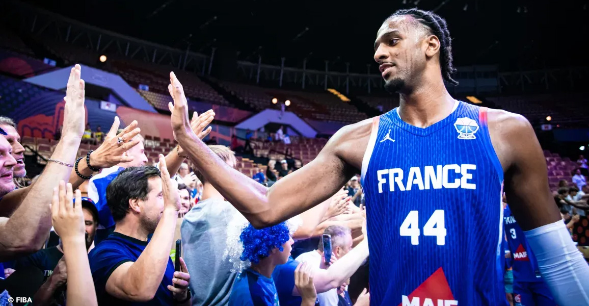 https://www.basketsession.com/statics/uploads/2025/09/Alex-sarr-euro-France.jpg