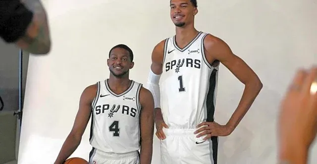 De’Aaron Fox out… bad news pour les Spurs, on ne verra pas tout de suite le duo tant attendu