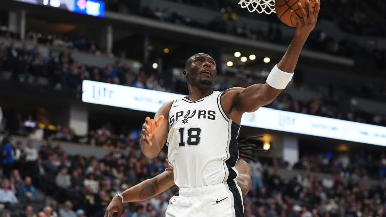 Bismack Biyombo resigne aux Spurs : une assurance-vie derrière Wembanyama