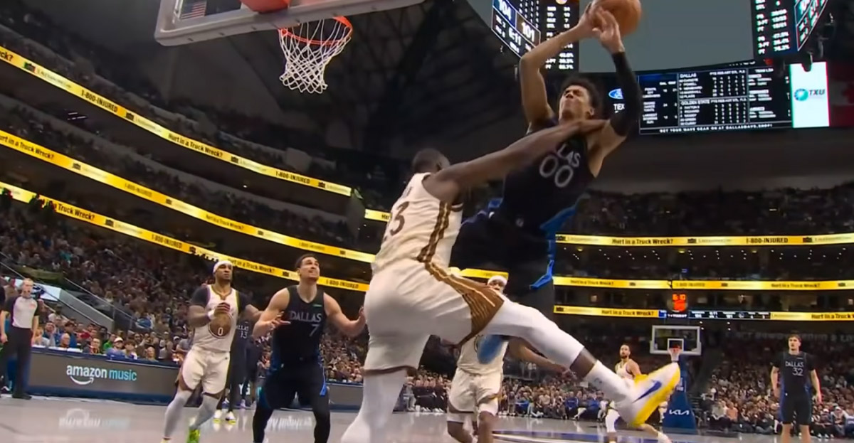 2 sales fautes en 30 secondes, Draymond Green a encore frappé