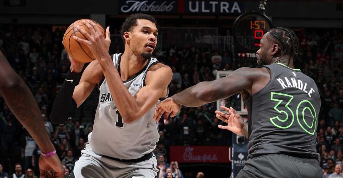Les Wolves font déja déchanter les Spurs !