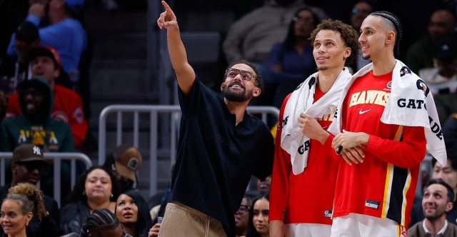 Trae Young fait ses adieux à Atlanta… en plein match