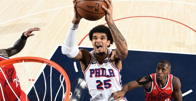Dominick Barlow, la petite pépite des 76ers, explose ses records… et les Clippers