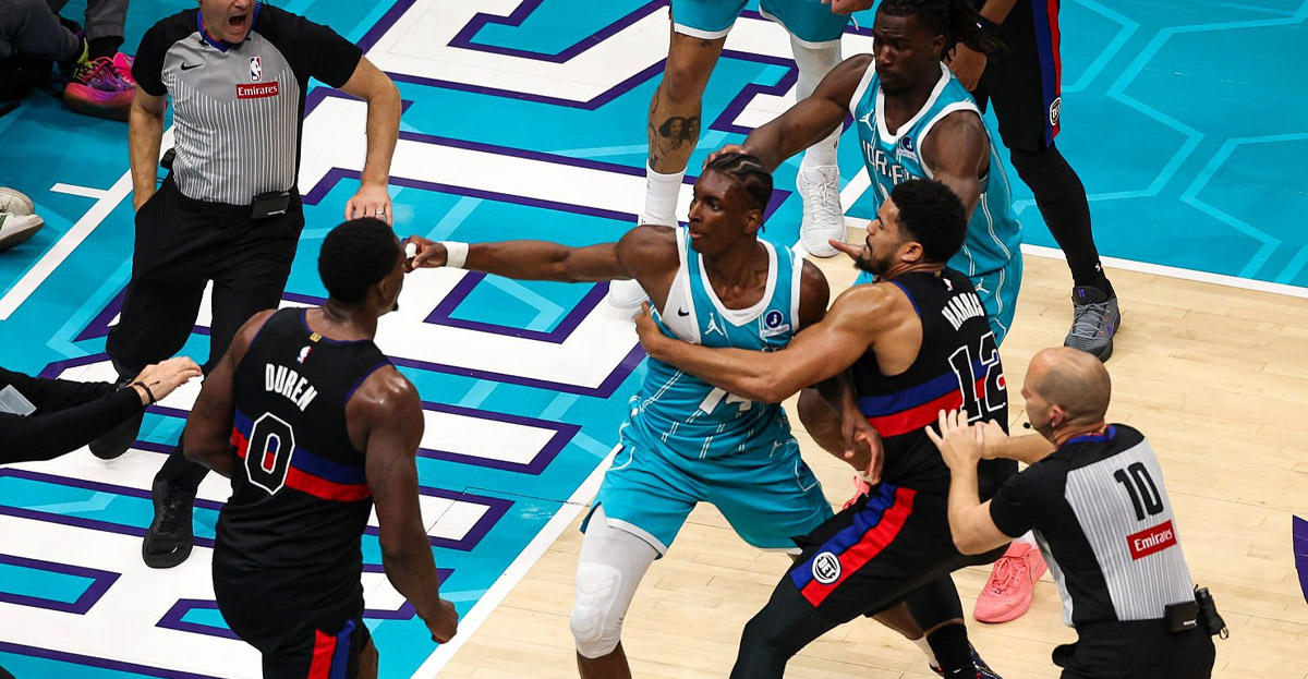 https://www.basketsession.com/statics/uploads/2026/02/HORNETS-PISTONS-fight.jpg