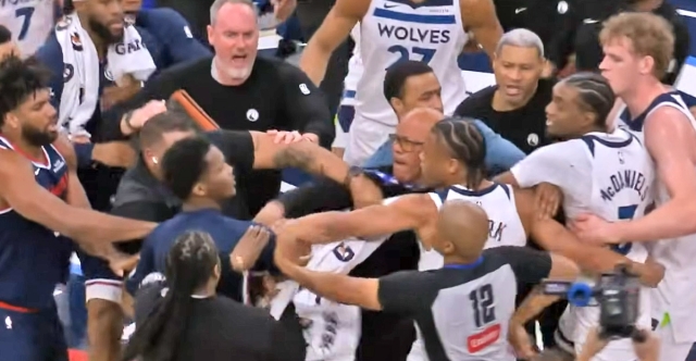 Grosse altercation entre les Clippers et les Wolves, la réaction de Kawhi Leonard est culte 😂