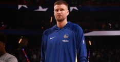 Steve Kerr évoque la « maladie mystérieuse » de Porzingis