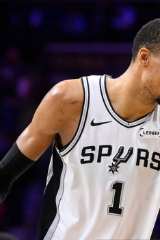 Air Corgi a tranché : les Spurs champions contre les Knicks