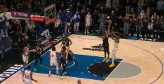 Rudy Gobert sort un contre monumental sur Kevin Durant dans le money time