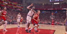Rockets-Lakers : tensions, expulsions et série relancée