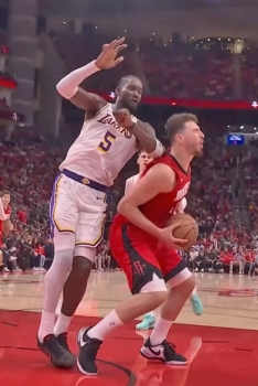 Rockets-Lakers : tensions, expulsions et série relancée
