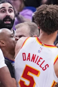 Très sale faute et grosse embrouille entre Orlando et Atlanta