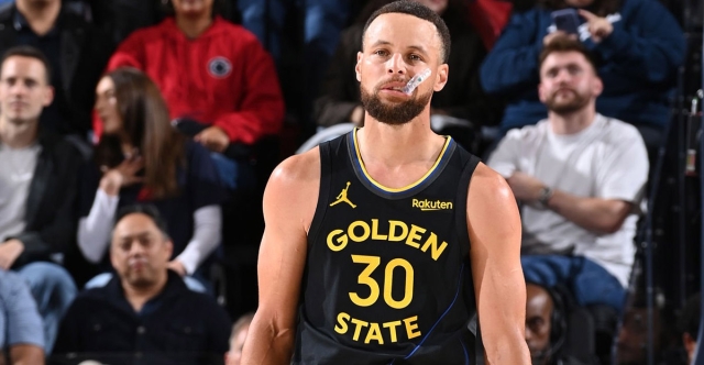 Stephen Curry réagit aux propos de Darius Garland avant le play-in