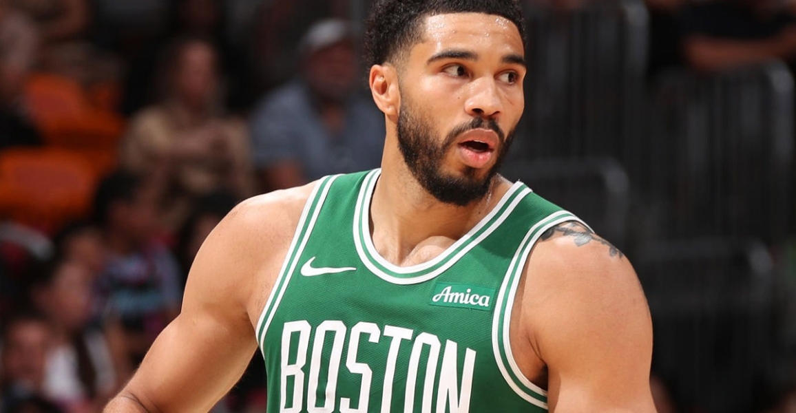 Boston écrase Philadelphie dans le game 1