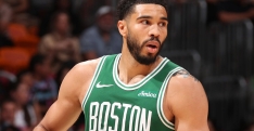 Le père de Jayson Tatum démonte le roster des Celtics