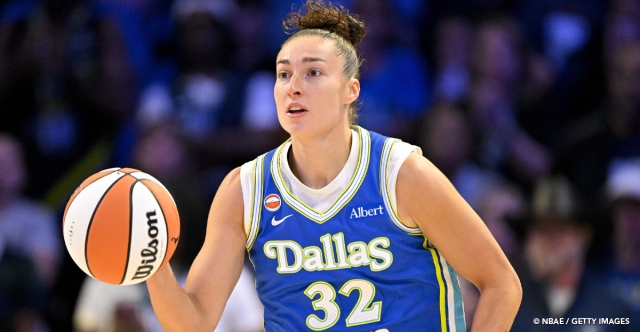Shepard en 3D, Nell Angloma brille et le Fever gagne sans Clark