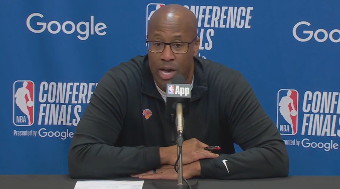 https://www.basketsession.com/statics/uploads/2026/05/Mike-Brown-New-York-Knicks-NBA.jpg