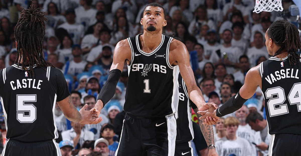 https://www.basketsession.com/statics/uploads/2026/05/WEMBANYAMA-spurs-castle-vassell-2705.jpg