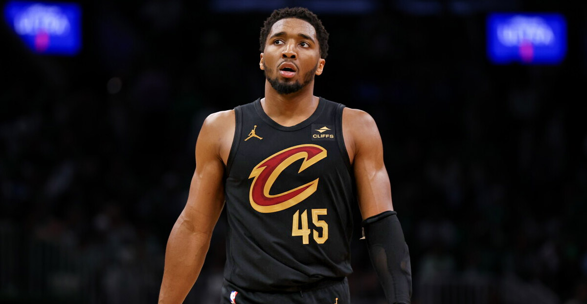 https://www.basketsession.com/statics/uploads/2026/07/Donovan-Mitchell.jpg